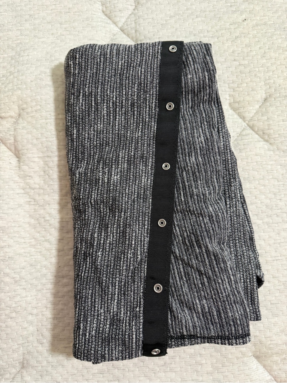 lululemon athletica Gray Ribbed Snap-Trim Wrap Scarf